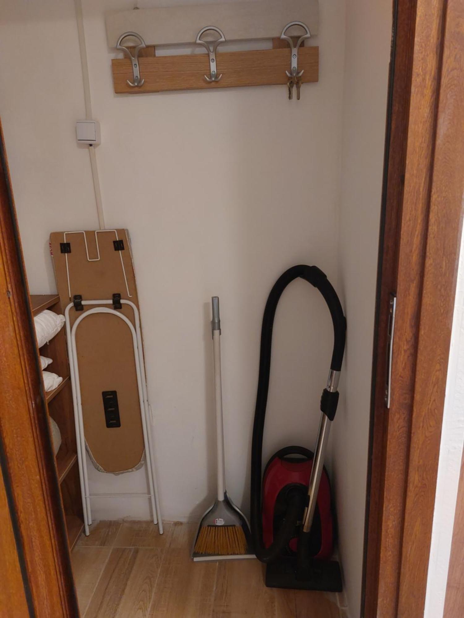 Krimski Apartment - Free Private Parking Varna Esterno foto